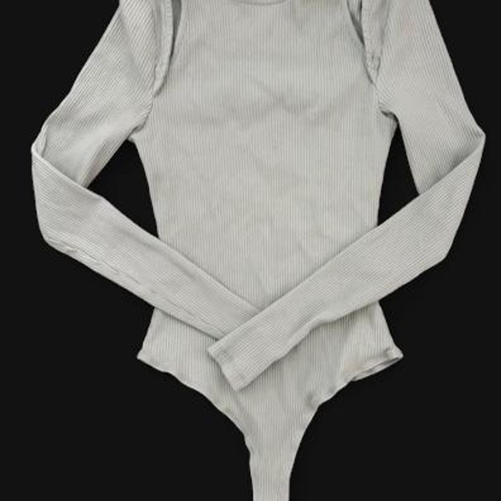 Madden Girl Green Ribbed Cut Out Long Sleeve Thong Bodysuit Size M